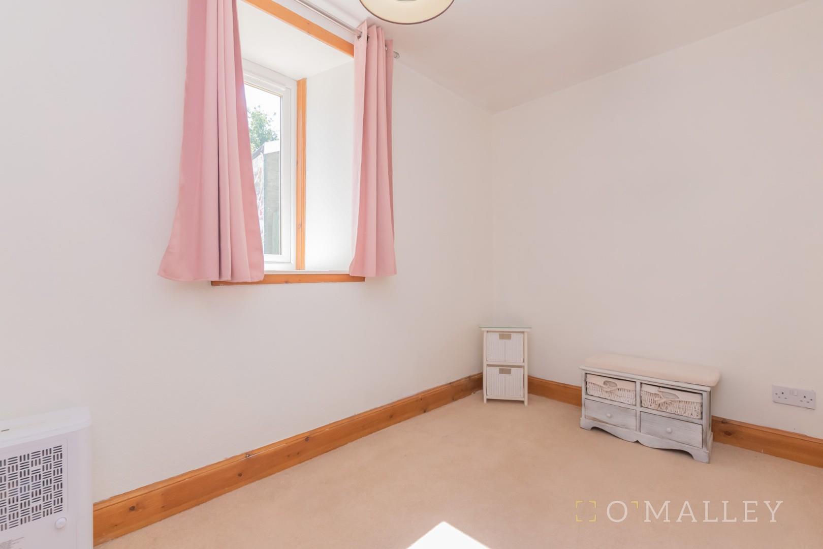 17. Dressing Room 1.jpg
